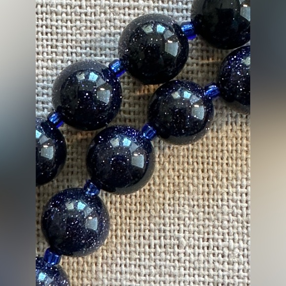 20-1/2 inch Blue Goldstone bead necklace NWOT - Picture 3 of 15